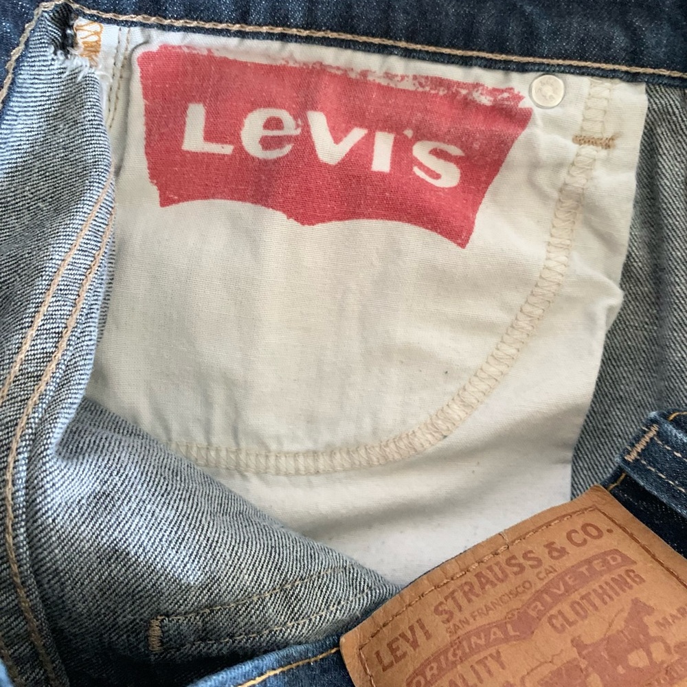 MSN’s Levi’s - Picture 2 of 6